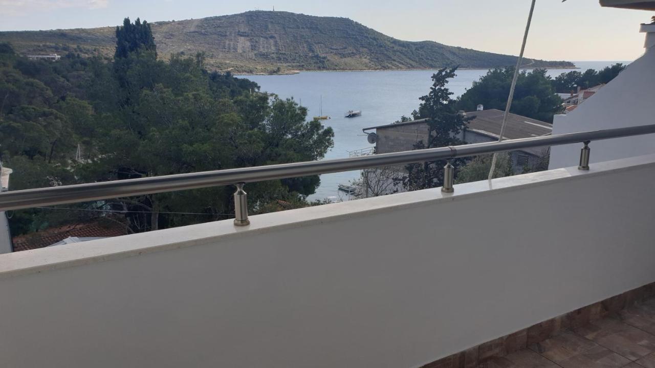 Apartman Pobuk Primošten Exterior foto